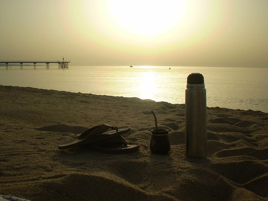 thermo, sea, sunset, beach, matt, dawn, flip flops, tea, badalona HD wallpaper