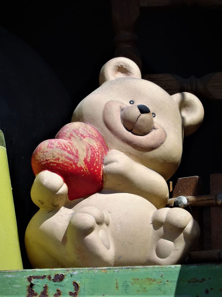 bear, sculpture, stone figure, fun, heart, decoration, art and craft HD wallpaper