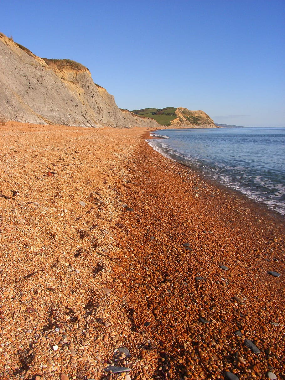 beach, pebbles, cliffs, chideock, south west dorset, jurassic coast HD wallpaper