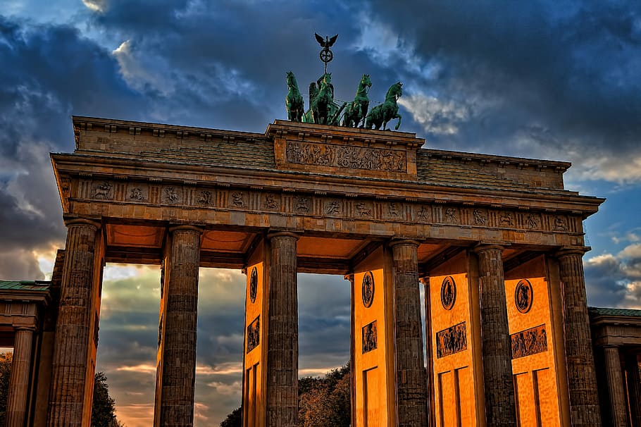Brandenburg Gate, Germany, city gate, dramatic, monument, column HD wallpaper