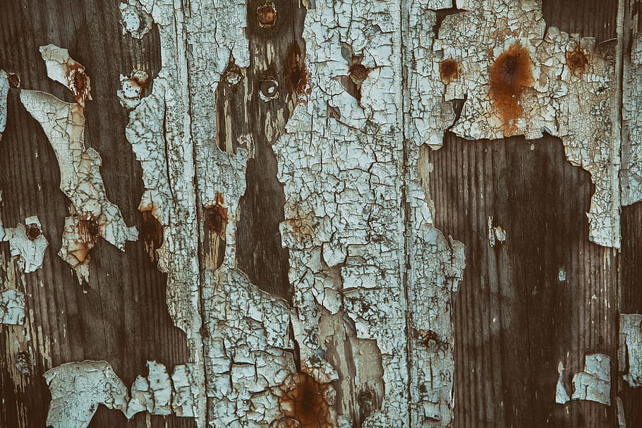 Close-up texture shot of fractured wood and paint, image captured with a Canon 5D DSLR, HD wallpaper