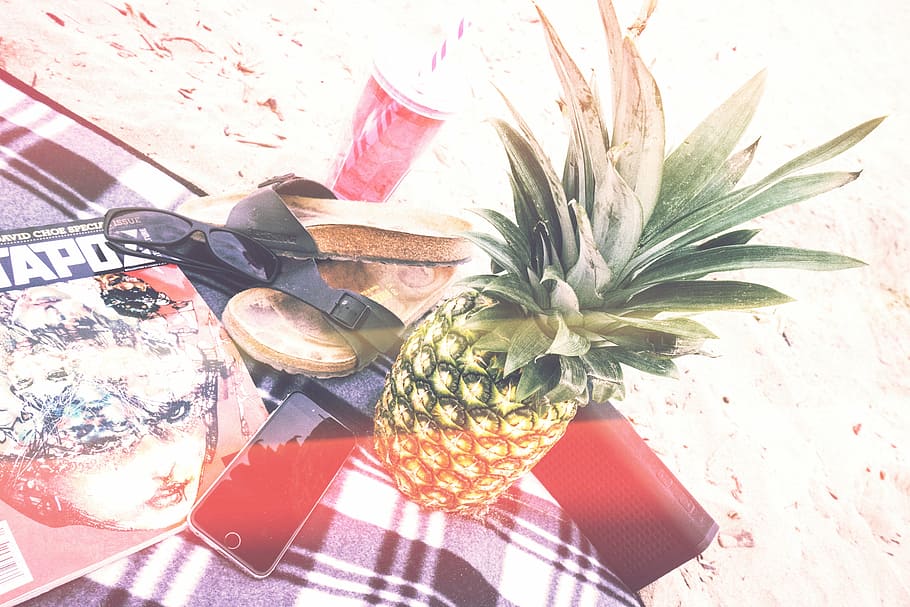 pineapple beside sandals, dessert, appetizer, fruit, juice HD wallpaper