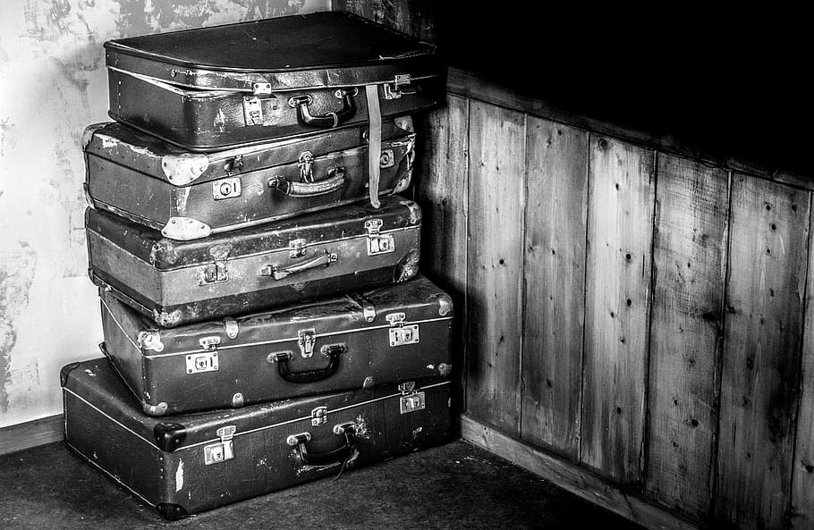 stacked briefcase in grayscale photography, suitcases, train, HD wallpaper