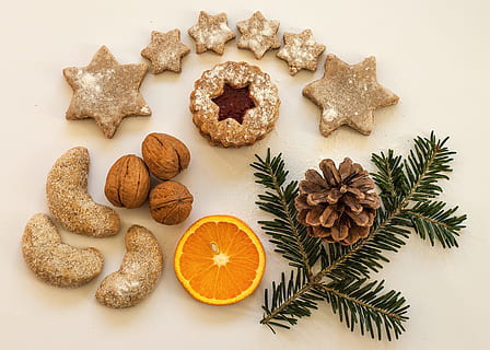 cooked food, cookie, cookies, small cakes, bake, pastries, christmas HD wallpaper