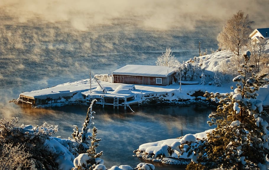 brown house near lake during daytime, house with port filled with snow, HD wallpaper