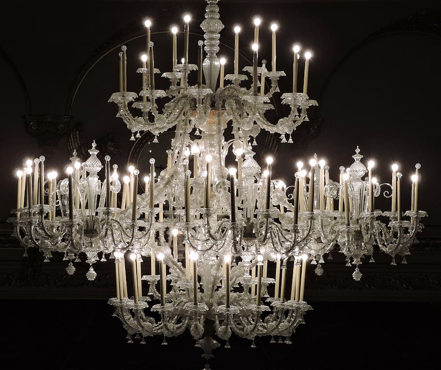 turned-on photo of uplight chandelier, lit, light bulbs, teatro HD wallpaper
