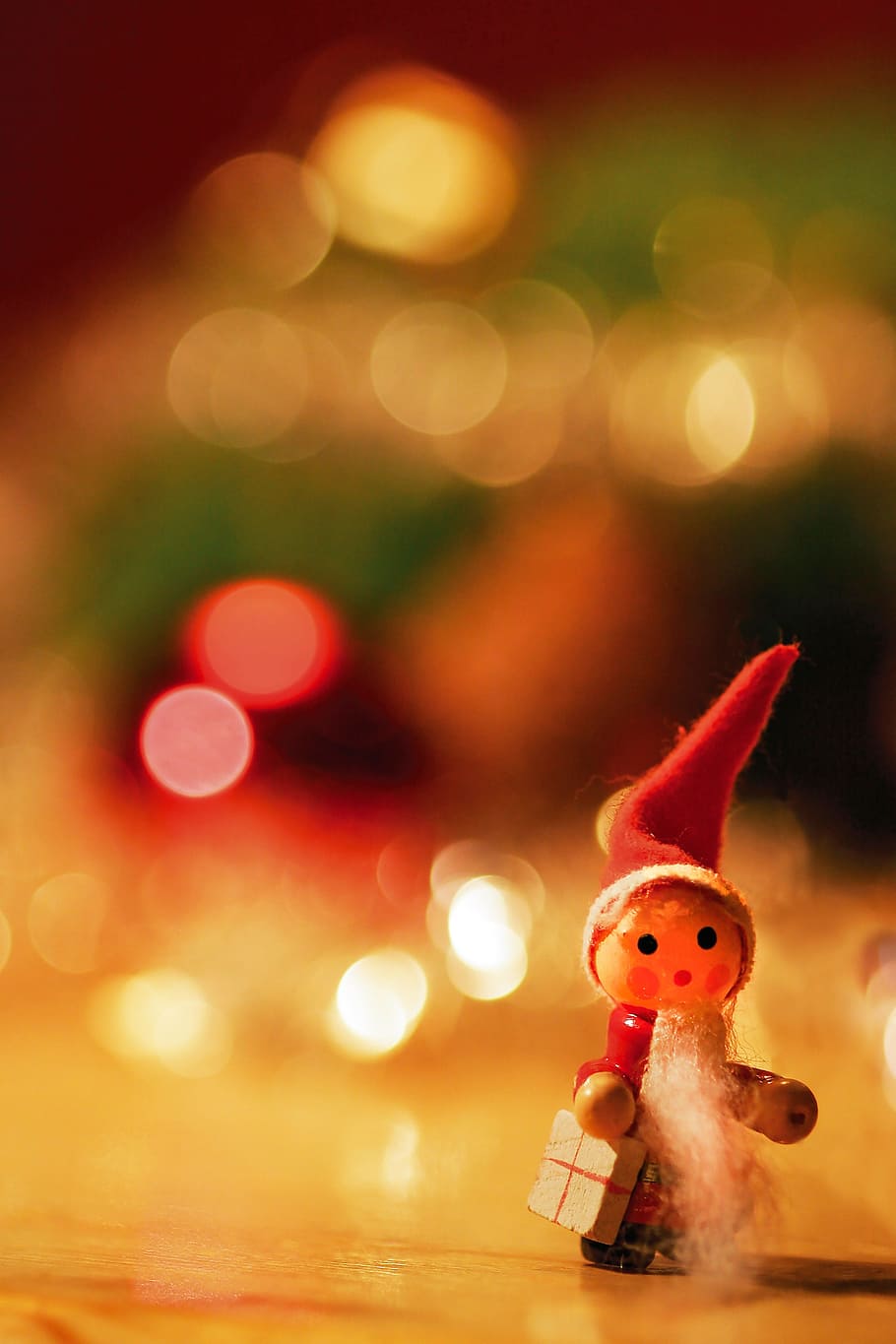 toy, christmas, holidays, tree, santa claus, gifts, representation HD wallpaper
