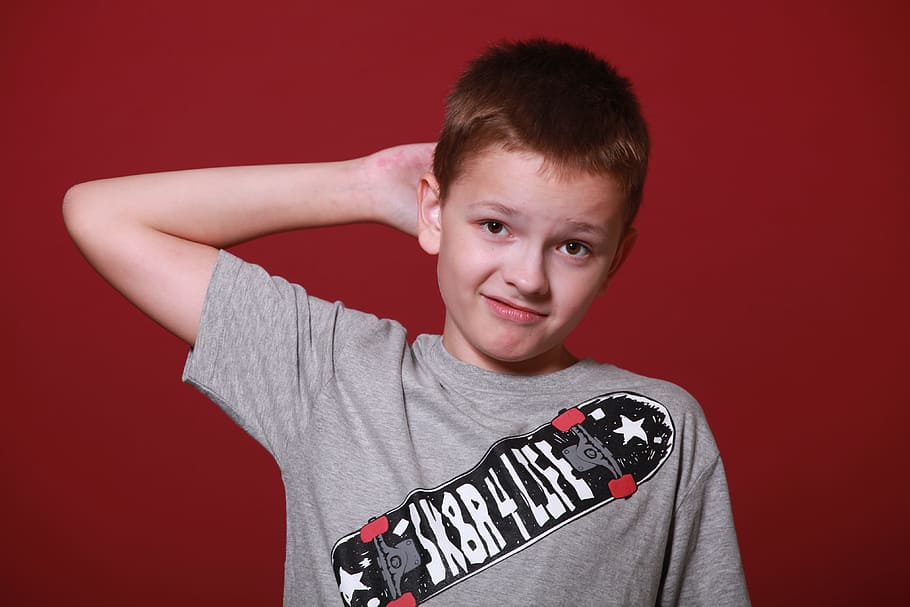 boy holding his nape, teen, schoolboy, got to thinking, question, HD wallpaper