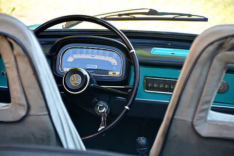black vehicle steering wheel, speedometer, car keys, oldtimer HD wallpaper