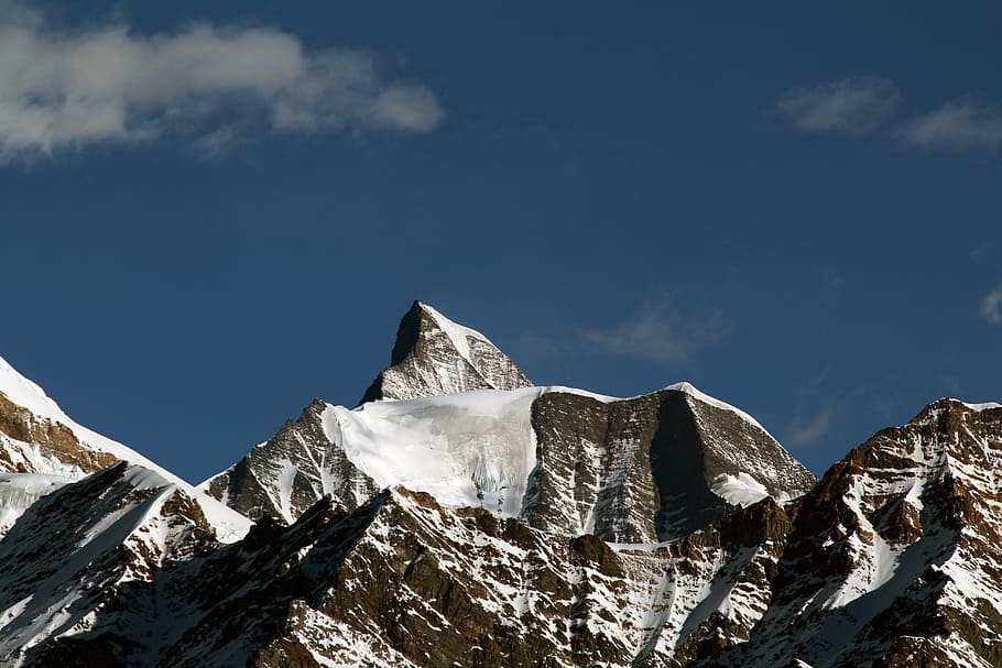 glacier mountain under blue sky, mountains with snow during daytime HD wallpaper