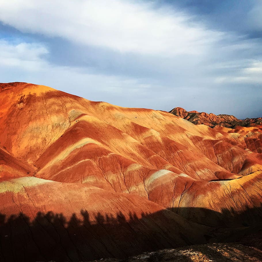 Zhangye colorful hills, brown rock mountain at daytime, mountains HD wallpaper