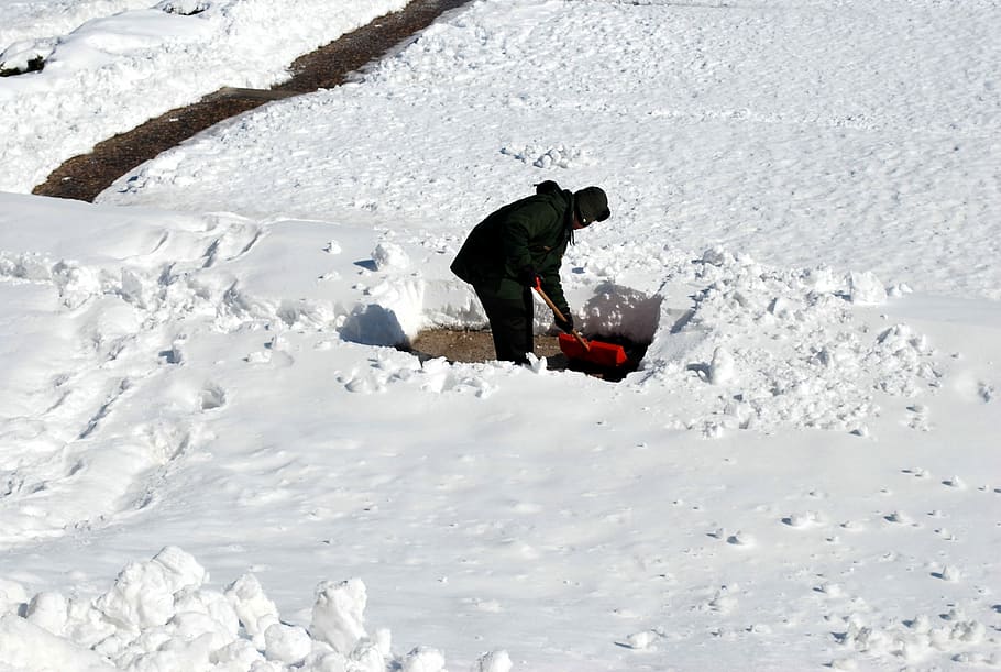 man shoveling snow during daytime, Work, Male, Tool, equipment HD wallpaper