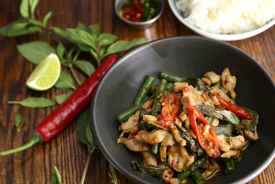 vegetable dish on gray bowl beside red chili, thai basil, thai ingredient, HD wallpaper