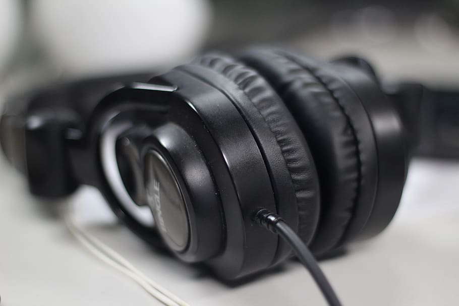 headphones, black, headset, photography themes, technology HD wallpaper
