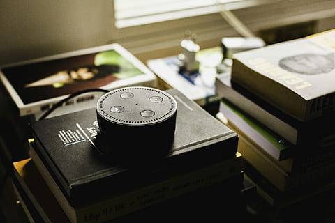 photo of Amazon Echo Dot, black amazon Echo Dot on black device HD wallpaper