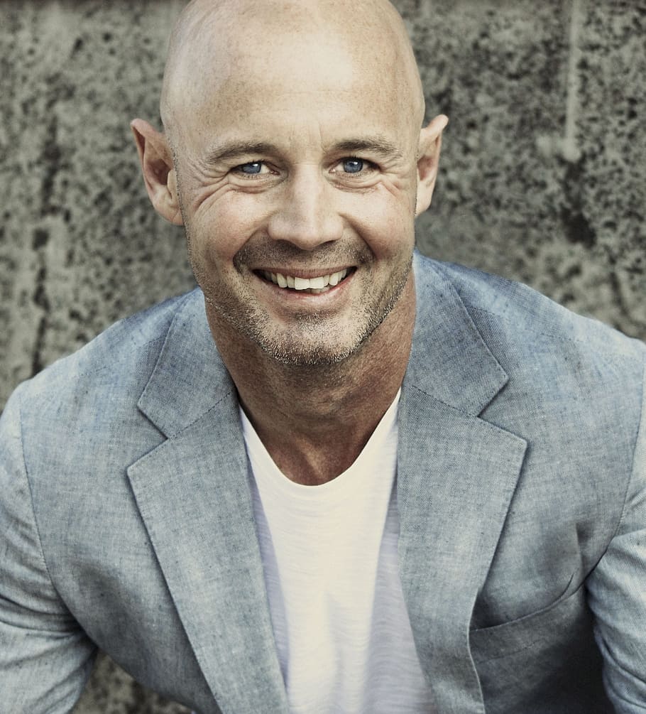 man wearing gray blazer with white crew-neck shirt, people, portrait