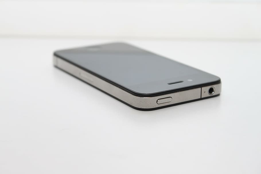 black iPhone 4, touch screen, smartphone, communication, mobile phone HD wallpaper
