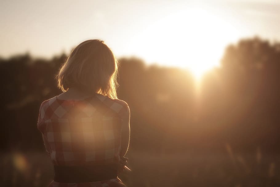 woman in red and white checkered shirt standing during sun rise HD wallpaper