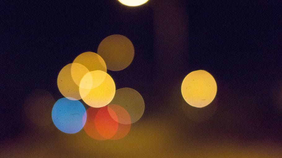 yellow and red light bokeh, blur, charming, warm, blue, balance HD wallpaper