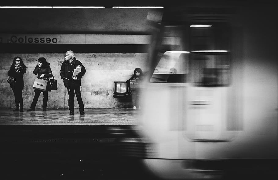 We are the people waiting for. Фото в серых тонах люди. People on Train.