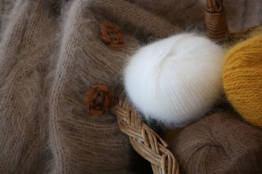 white and yellow yarns, angora, wool, fluffy, cat's cradle, soft