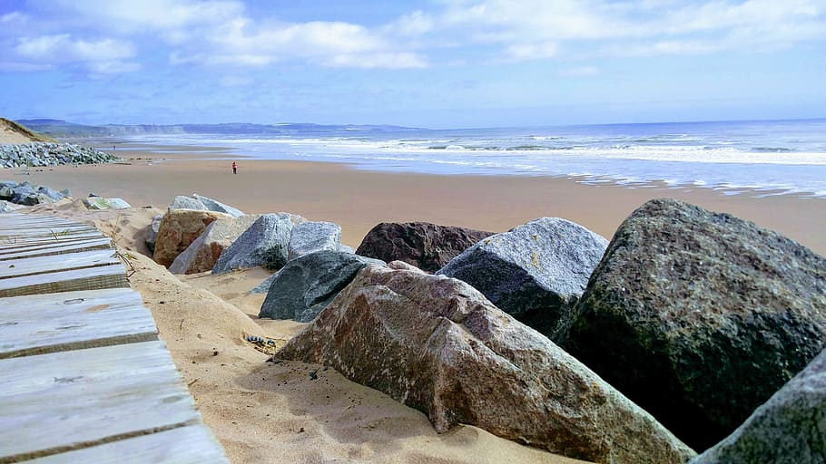 beach, coastline, ocean, sea, water, land, rock, sky, solid HD wallpaper