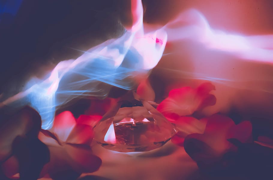 selective focus photograph of clear gemstone, red and white abstract digital wallpaper HD wallpaper