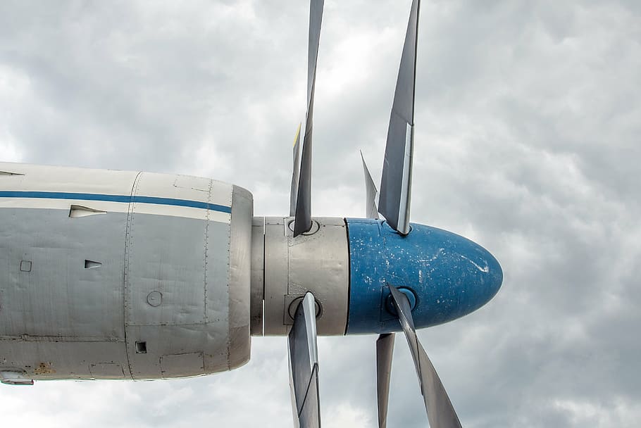 white and blue aircraft propeller, detail, propeller plane, antanov