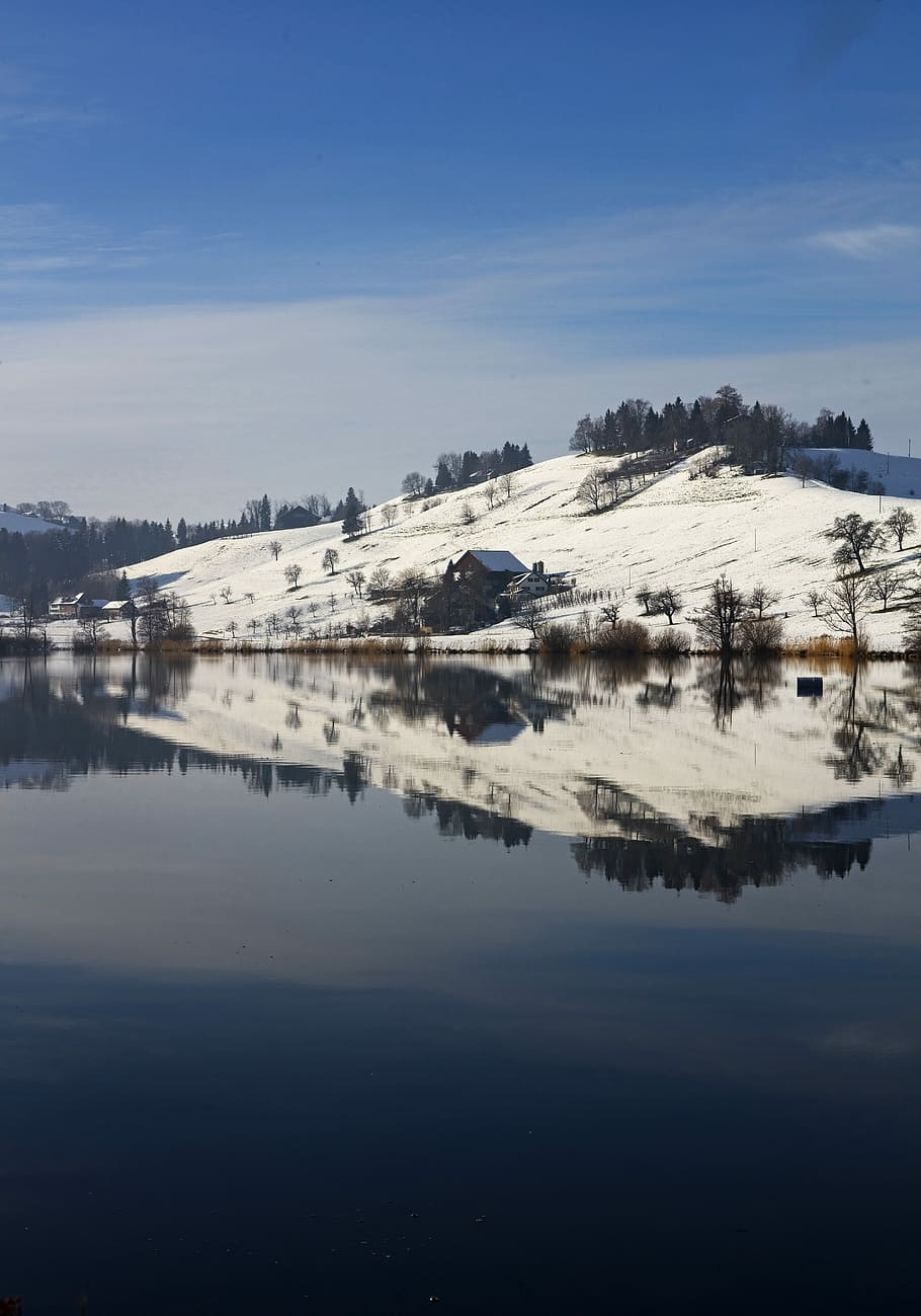 panoramic photography of house near white hill at daytime, brown wooden house on snow ground HD wallpaper