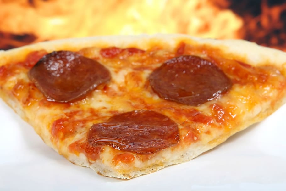 close up photography of sliced pizza with pepperoni, america, HD wallpaper