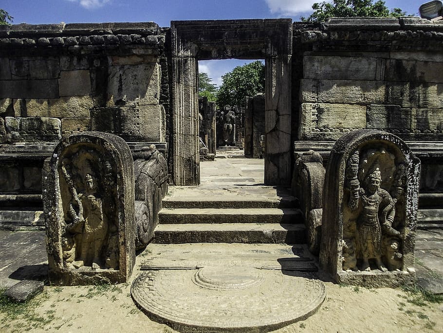 Ancient Stone Temple in Sri Lanka, photos, gate, public domain