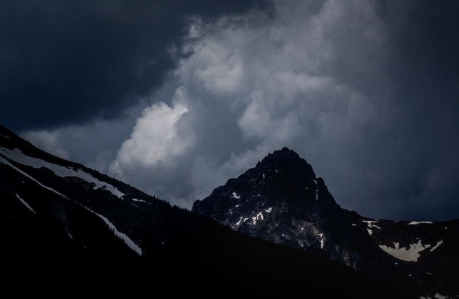 mountain with clouds, photography of mountain under cumulus clouds HD wallpaper