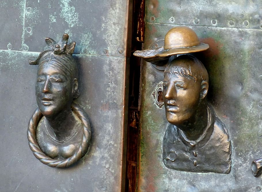 Door, Input, Plastic, Relief, Image, head, hat, man, woman HD wallpaper