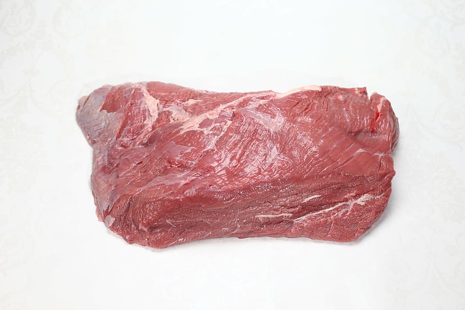 raw meat on white background, beef top round, ox, food, dining HD wallpaper