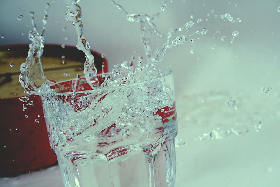 water in clear drinking glass, time, moment, clock, watches HD wallpaper