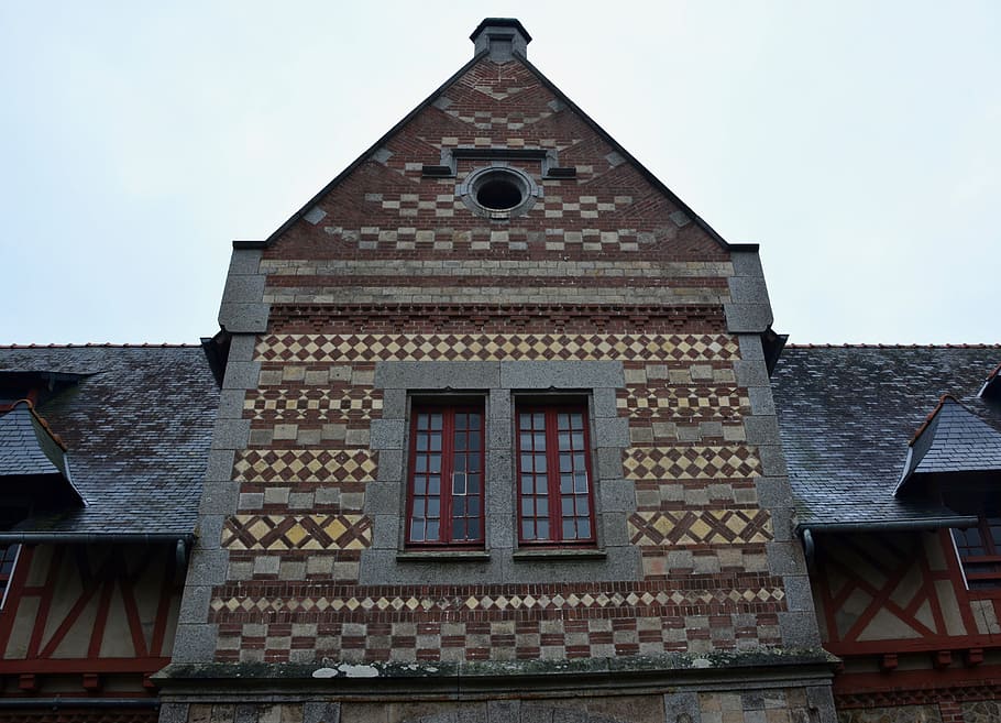 house, facade, decorated façade, construction bricks, old house HD wallpaper