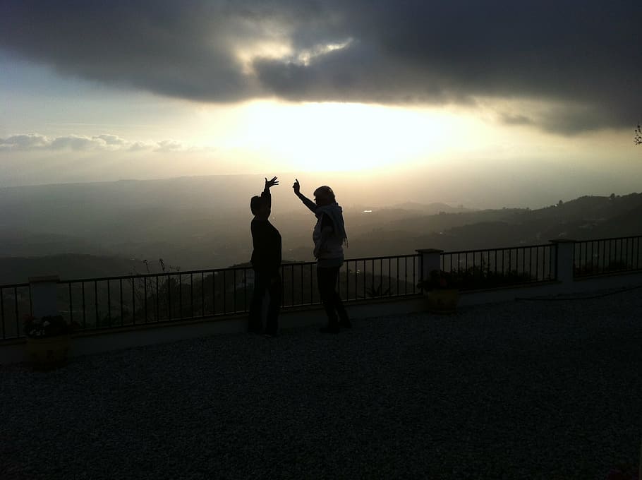 sunset, evening, sol, spain, people, show, hands, sky, real people HD wallpaper