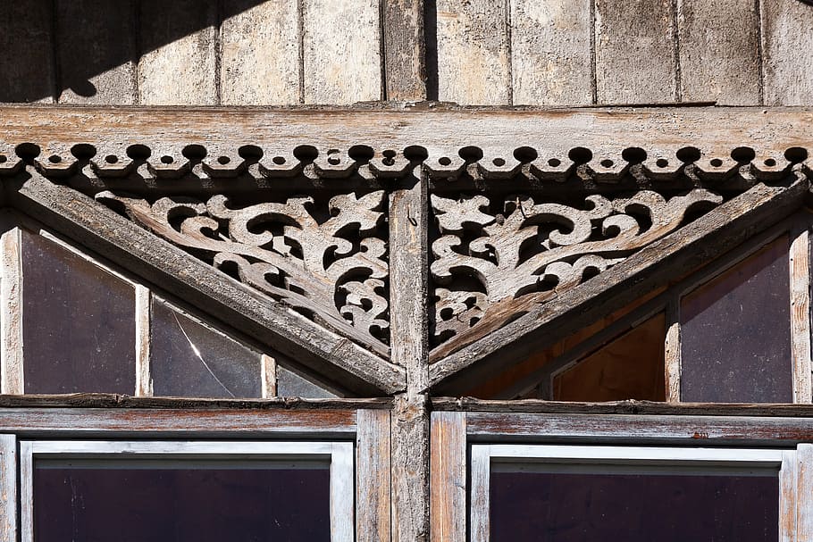 home, facade, window, architecture, wood, carved, weathered HD wallpaper