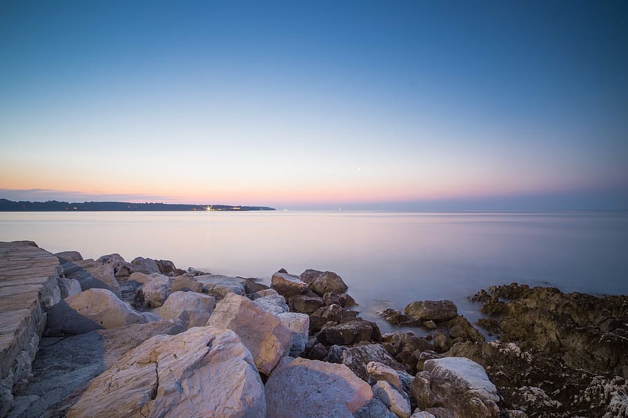 Beautiful Sunset Over Seaside Rocks, cloudless, nature, ocean, HD wallpaper