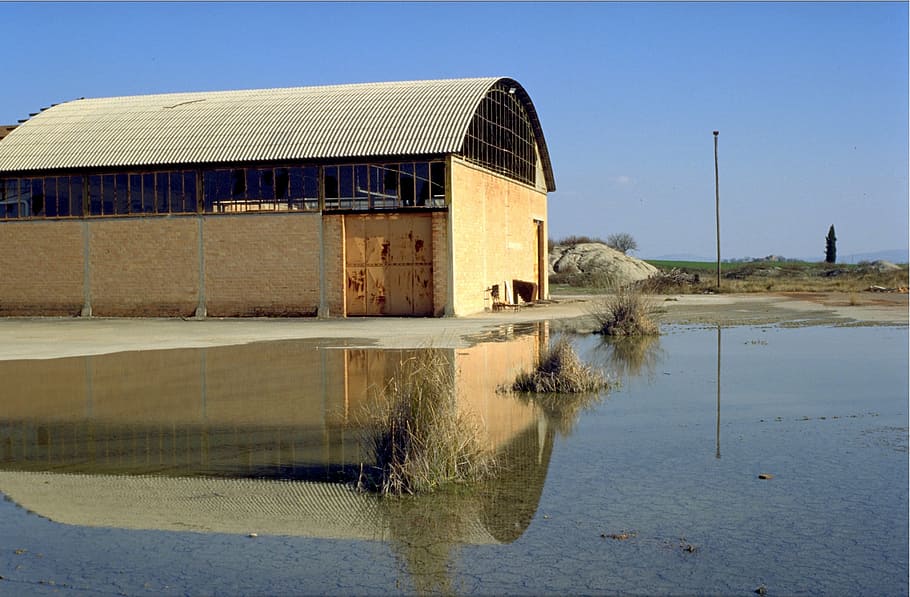 factory hall, mirroring, water, reflection, built structure HD wallpaper