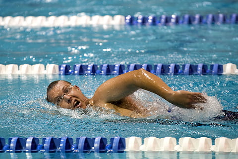 man swimming on pool, swimmer, training, lane, competition HD wallpaper