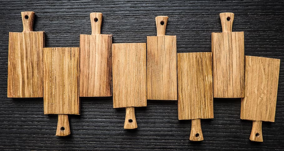 eight brown wooden chopping boards, cutting board, background HD wallpaper