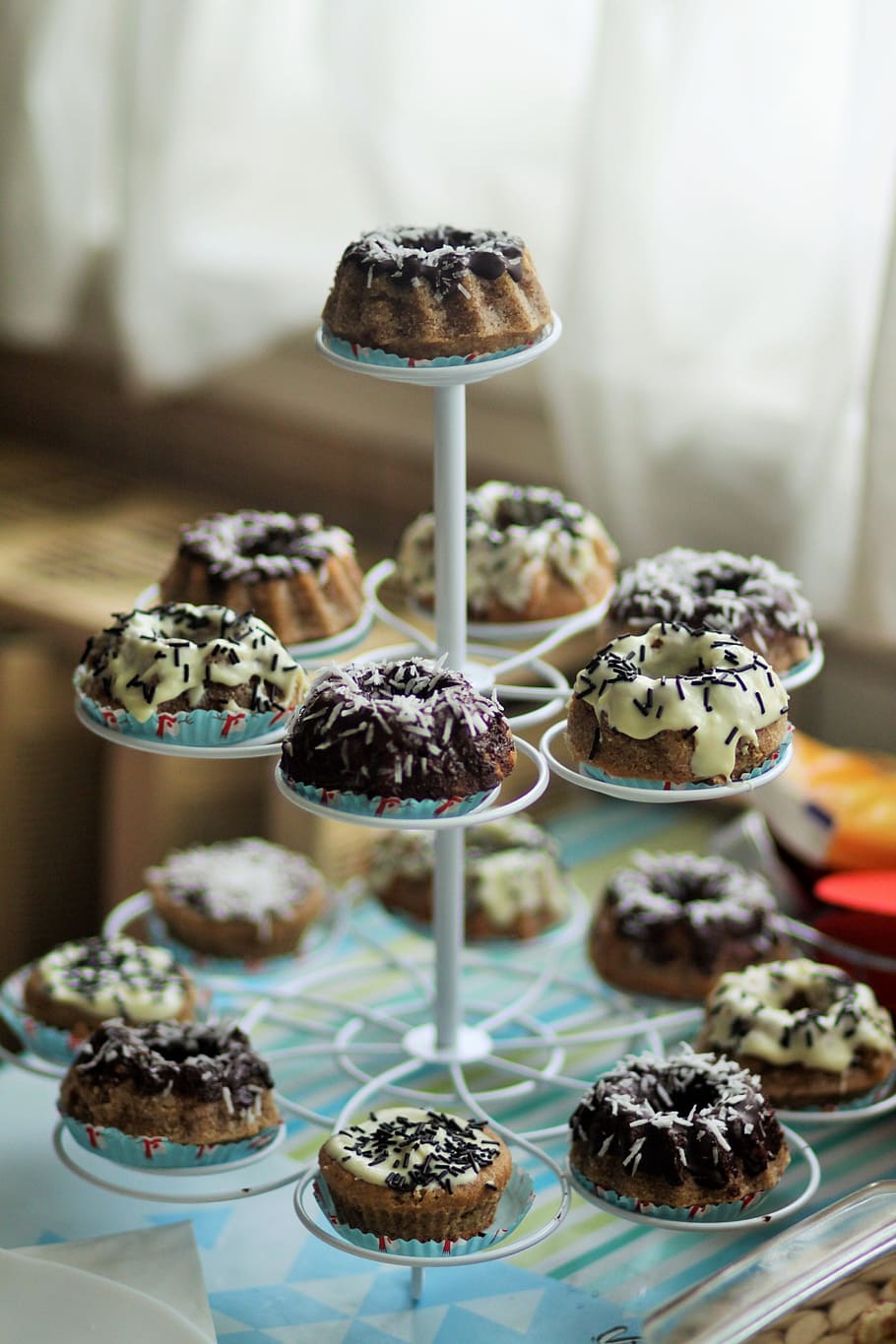 Cake, Easter, food and drink, sweet food, cupcake, dessert HD wallpaper