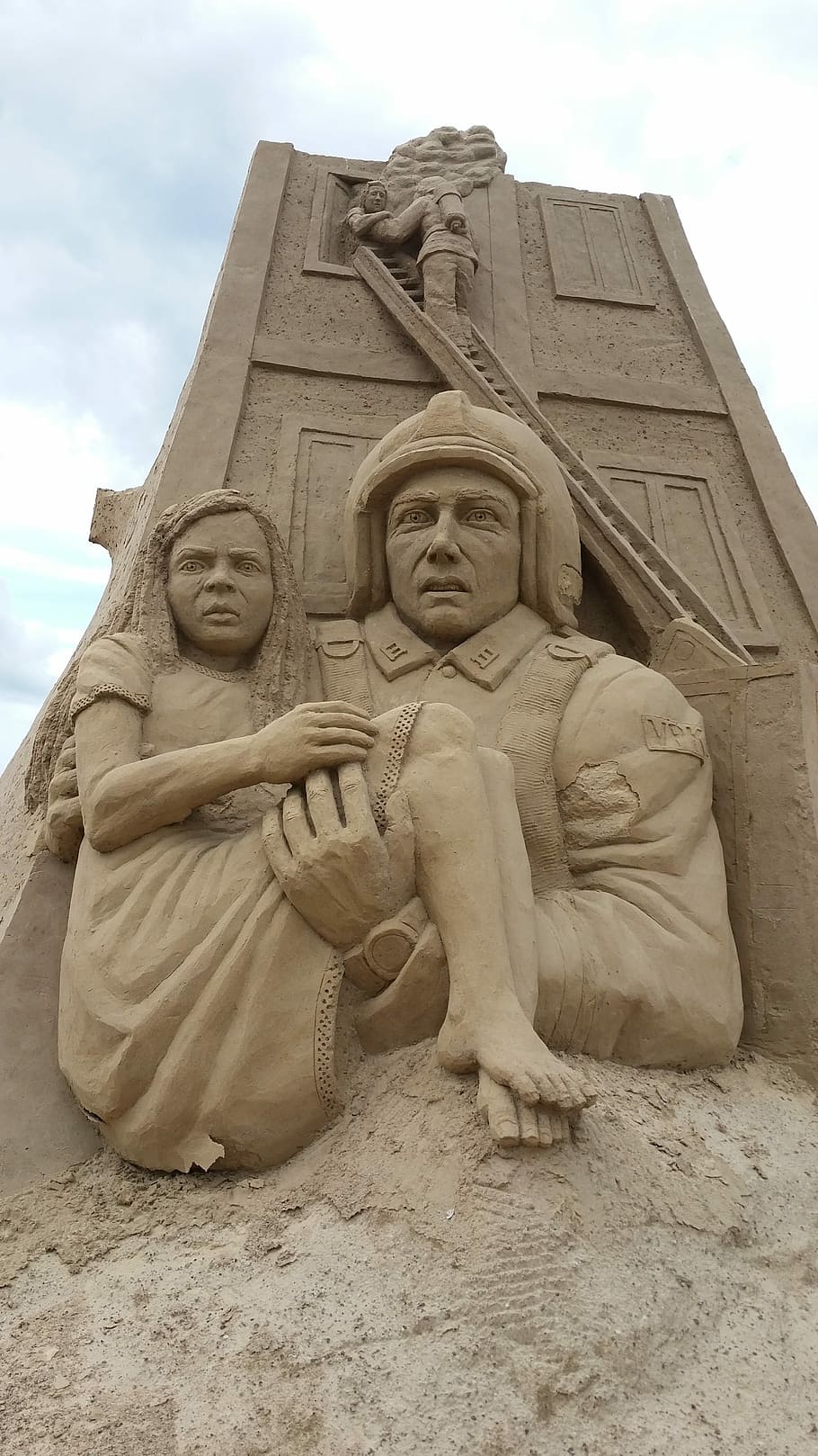 Sand Sculpture, Fire Fighter, Marvel, religion, history, child HD wallpaper