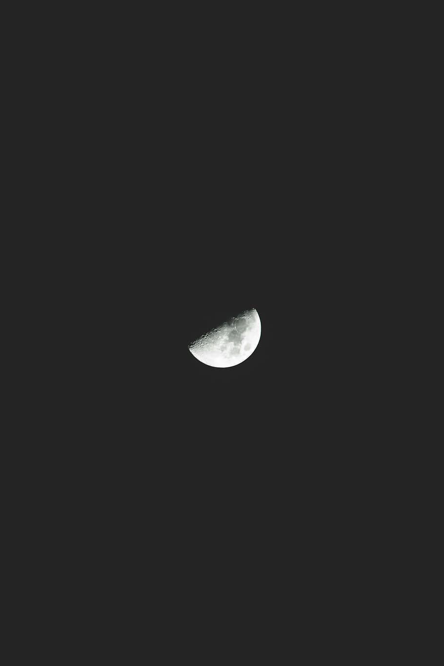 half moon, dark, night, sky, light, space, astronomy, beauty in nature HD wallpaper
