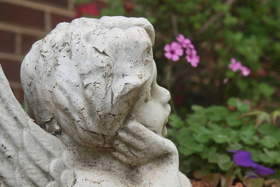 thinking, angel, small, decision, choice, trouble, undecided HD wallpaper