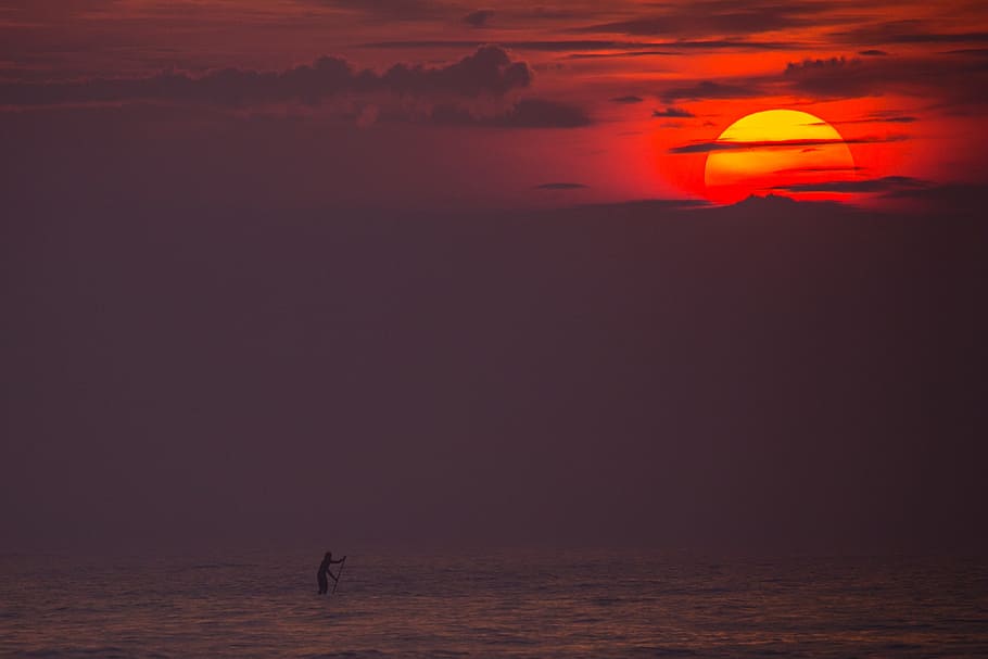 sea, ocean, water, wave, nature, people, silhouette, dark, sky HD wallpaper