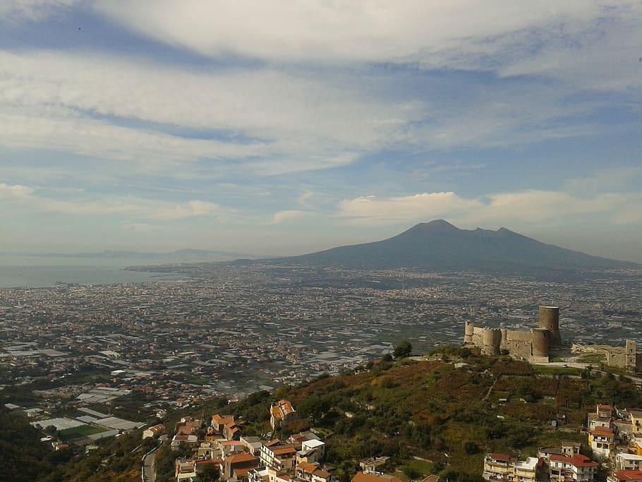 brown mountain during daytime, naples, vesuvius, gragnano, clouds HD wallpaper