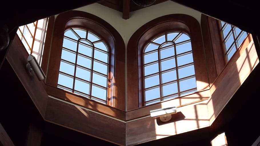 brown wooden frame, windows, cupola, sky, architecture, dome HD wallpaper