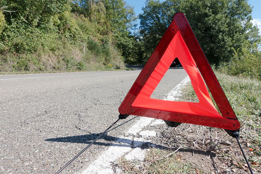 used triangular red vehicle hazard street sign, breakdown, warning triangle HD wallpaper